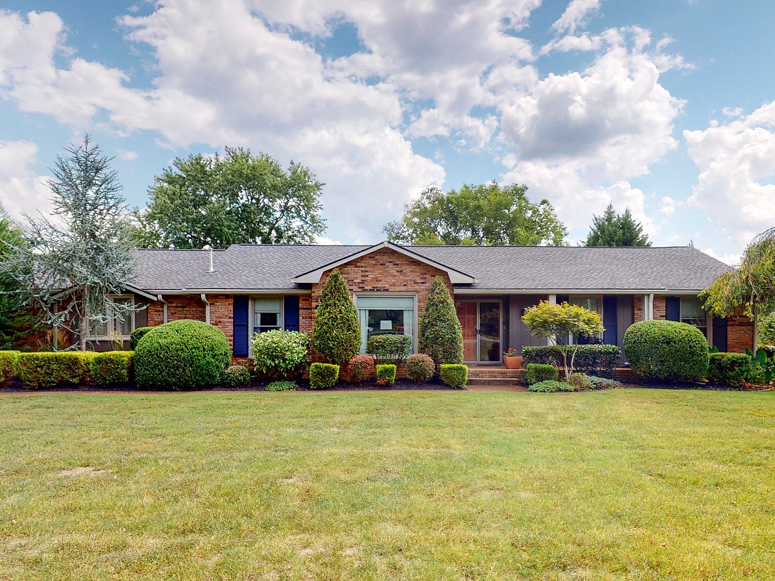 1078 Lakeshore Dr, Gallatin, TN 37066 Zillow