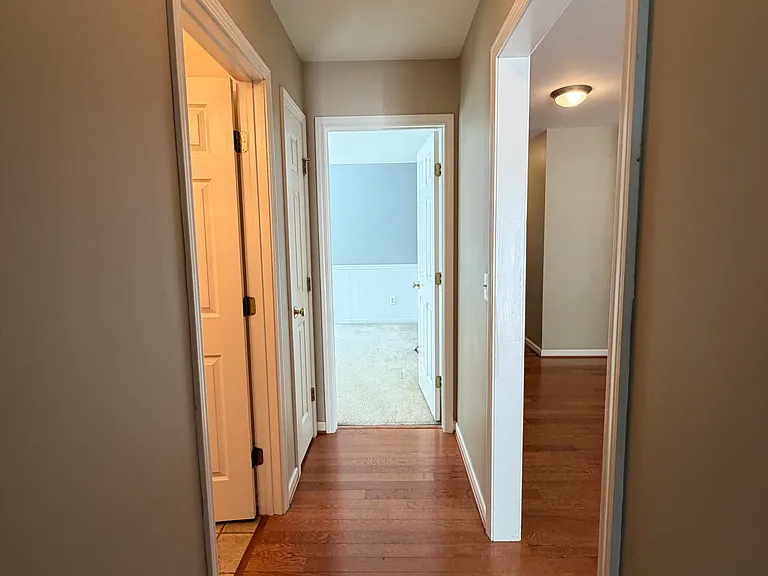 4566 Woodway Dr — Photo 24
