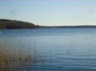 357 Neck Rd, Rochester, MA 02770