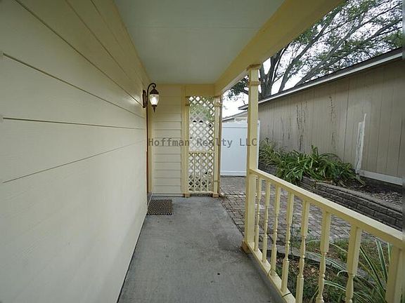 2nd image of 7605 Glades Ct
