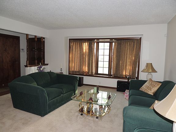 5th image of 2125 N 57th Ter