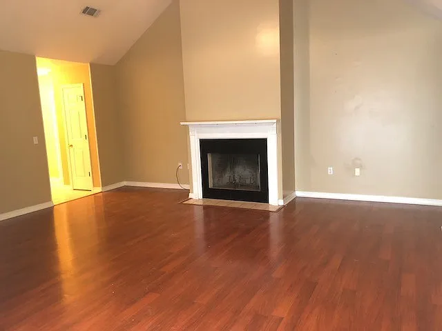 227 Williams Cir — Photo 4