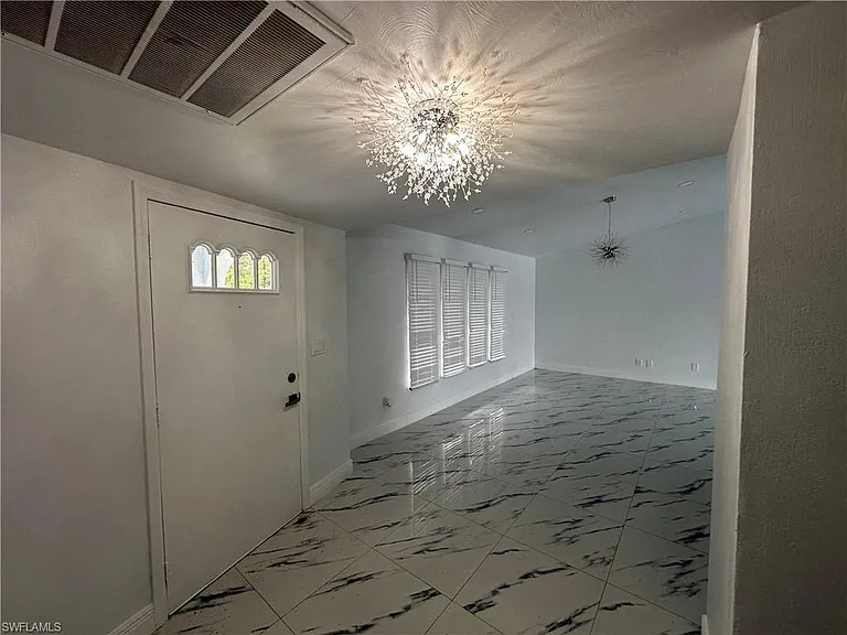 101 Edward Ave — Photo 5