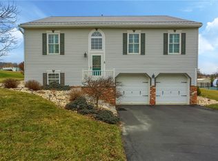 300 Commodore Dr, Mc Donald, PA 15057