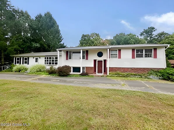 1286 Schodack Valley Road, Schodack, NY 12033