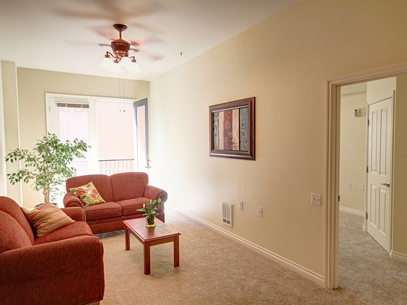 2nd image of 1224 Harris Ave APT 203