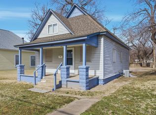 1204 W 2nd St N, Wichita, KS 67203