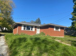 404 3rd St, Piqua, OH 45356