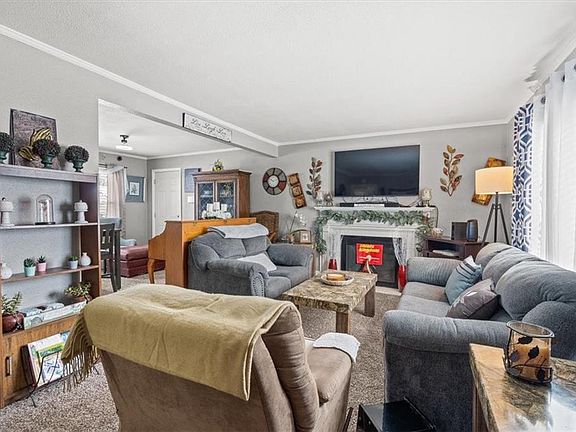 3rd image of 6340 Walrond Ave