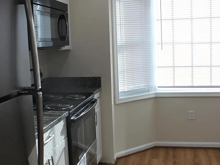 10130 Shiloh Ct — Photo 8