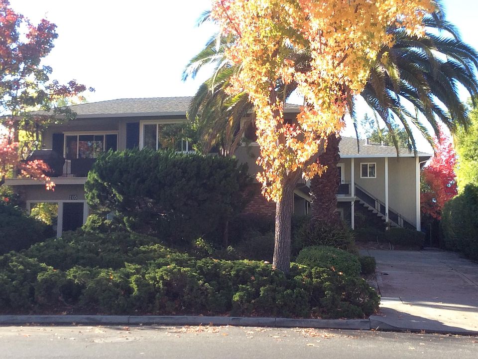 street view of the small 5 unit complex