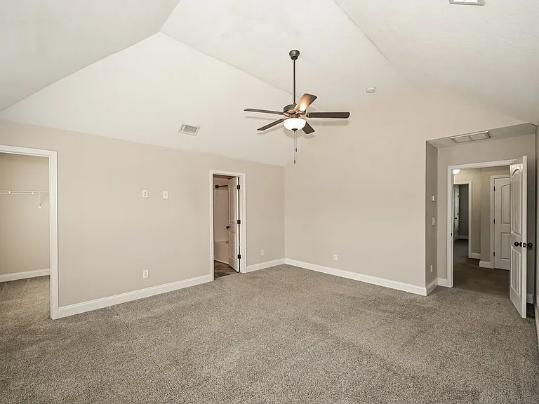 1217 Catawba Way — Photo 10