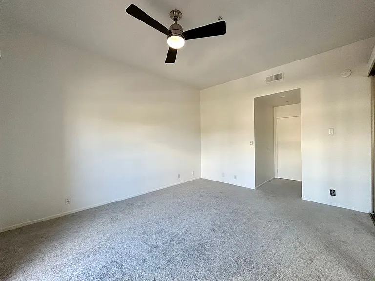 2601 S Broadmoor Dr #63 — Photo 11