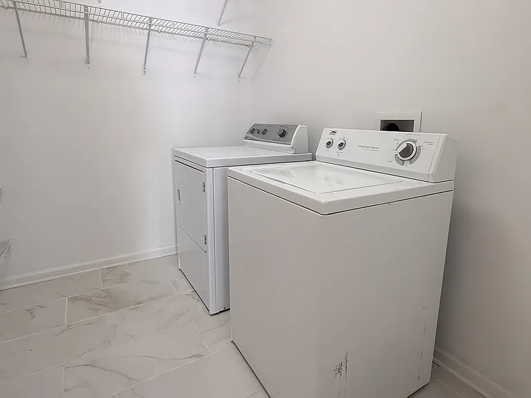 64 Clingman Ave #105 — Photo 15