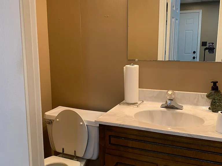 1028 Foxmoor Dr — Photo 7