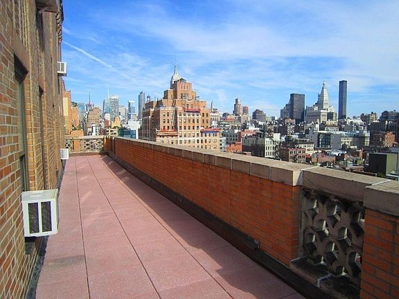 3rd image of 200 W 15th St APT 17C