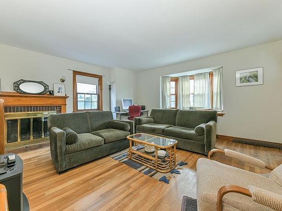 2nd image of 52 Dale Ave