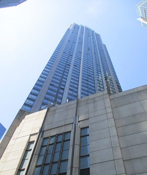 1st image of 512 N McClurg Ct APT 1104