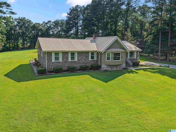 514 Julianne Dr, Leeds, AL 35094