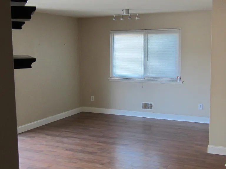 1st Floor-Open Layout
