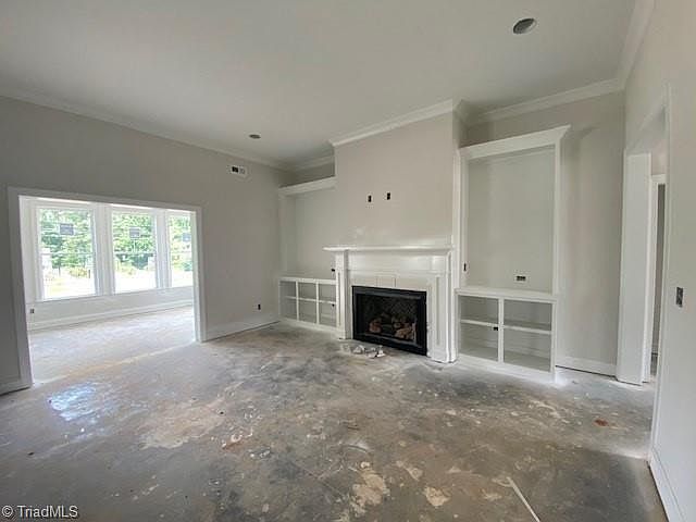 2nd image of 1647 Wisteria Dr