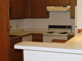 415 S Water St #305, Watertown, WI 53094