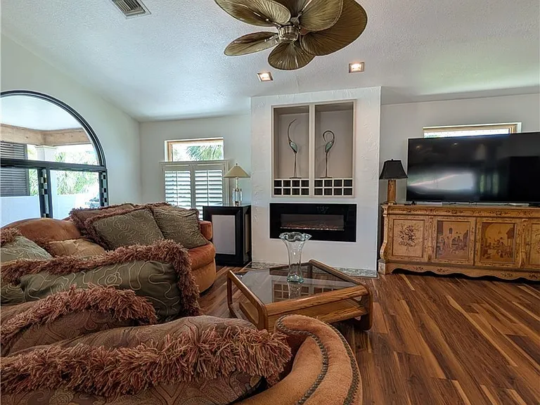 14952 Kimberly Ln — Photo 16