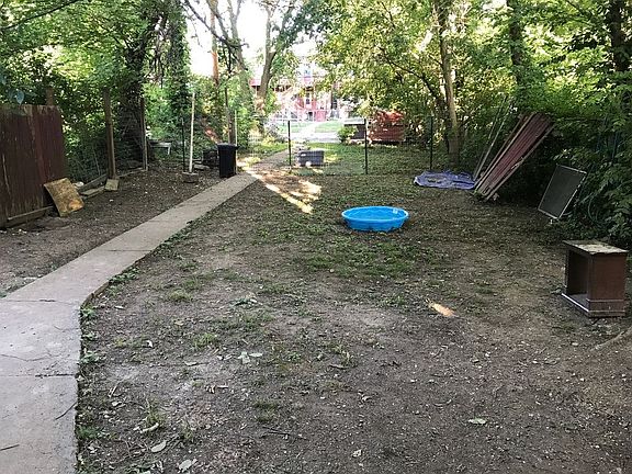 3rd image of 1207 N Euclid Ave