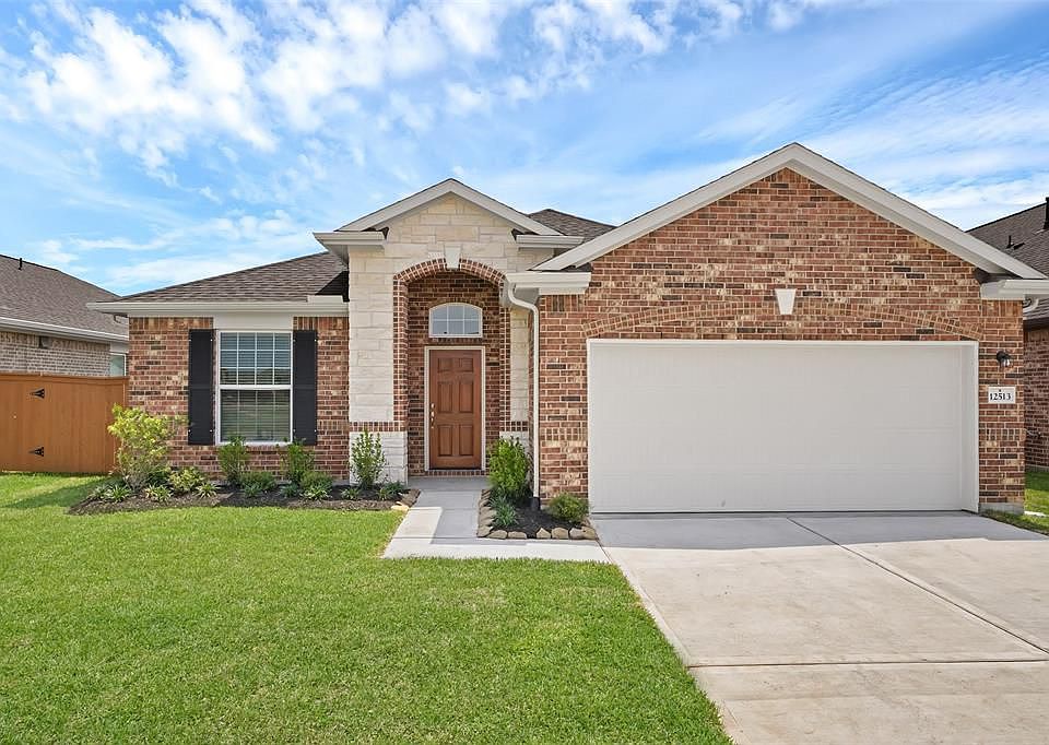 1st image of 12513 Beacon Cove Dr