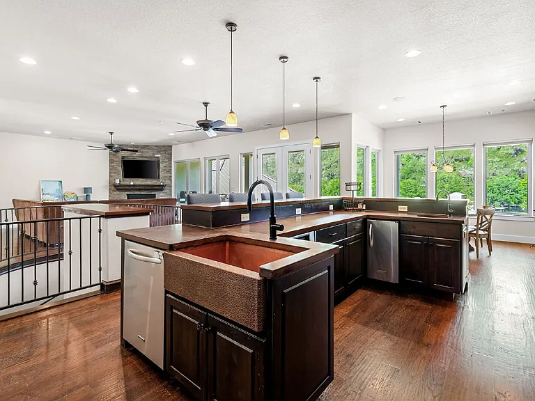 3304 Blue Jay Ln — Photo 11
