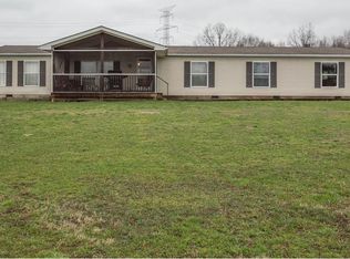 13750 Elton Rd, Columbiana, OH 44408