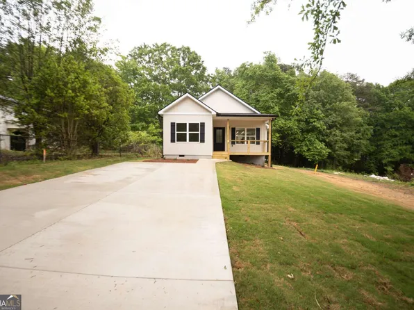 263 Hillcrest Dr, Toccoa, GA 30577