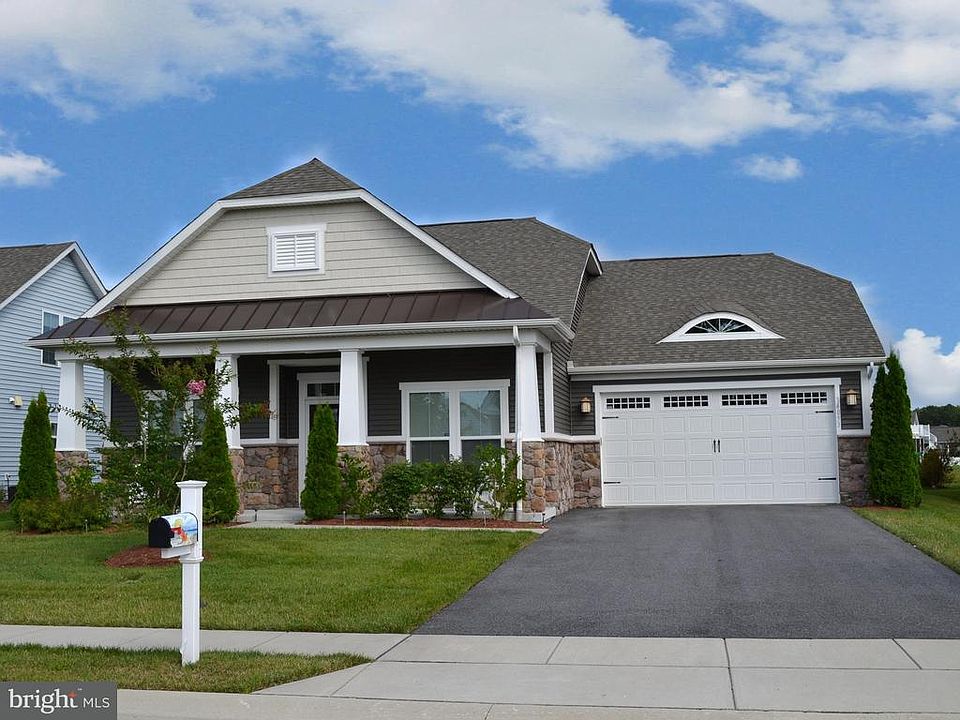 1st image of 34053 Beaufort Ln