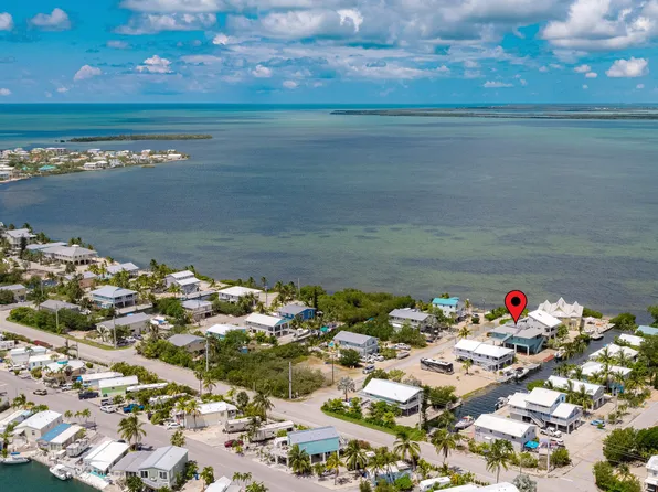22939 Gasparilla Ln, Cudjoe Key, FL 33042