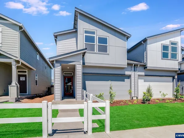 8875 SW Mohegan Ln, Tualatin, OR 97062