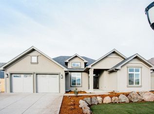 3959 Sunleaf Ave, Medford, OR