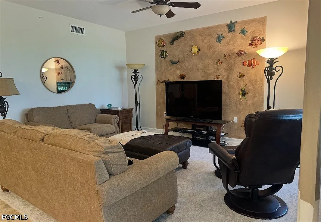 2 bed, 2.0 bath, 1242 sqft, $5,700 — Photo 3