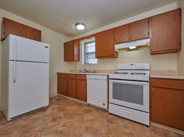 439 Colonial Ct #482