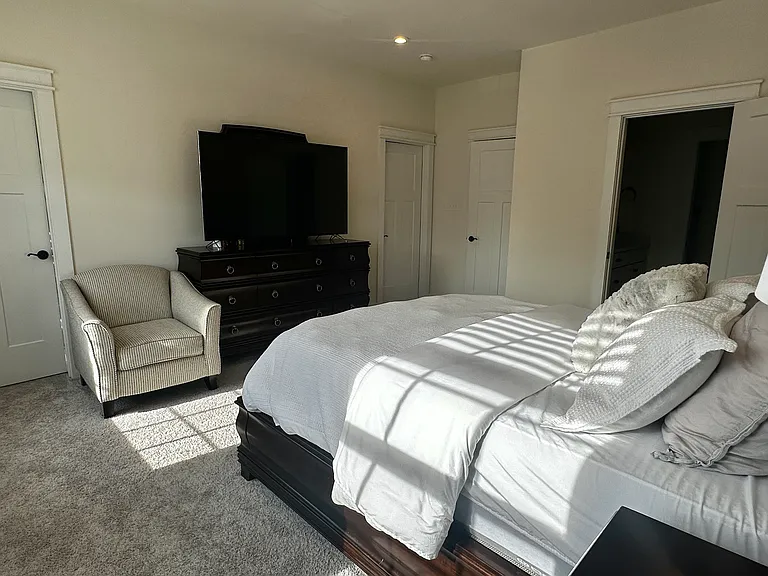 4620 Broad Hill Dr — Photo 33