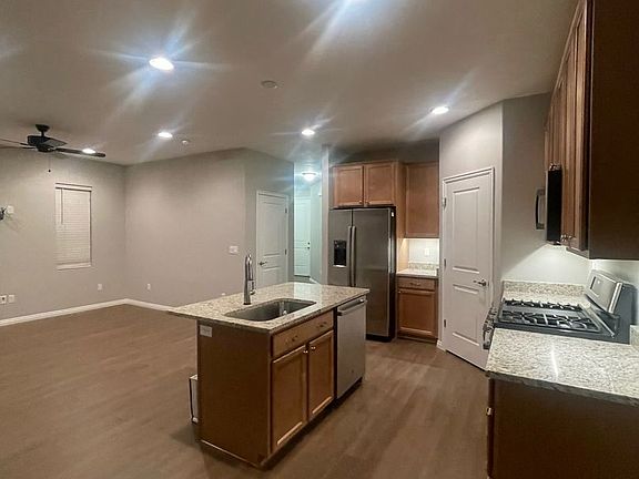 3rd image of 15089 S Wild Horse Way