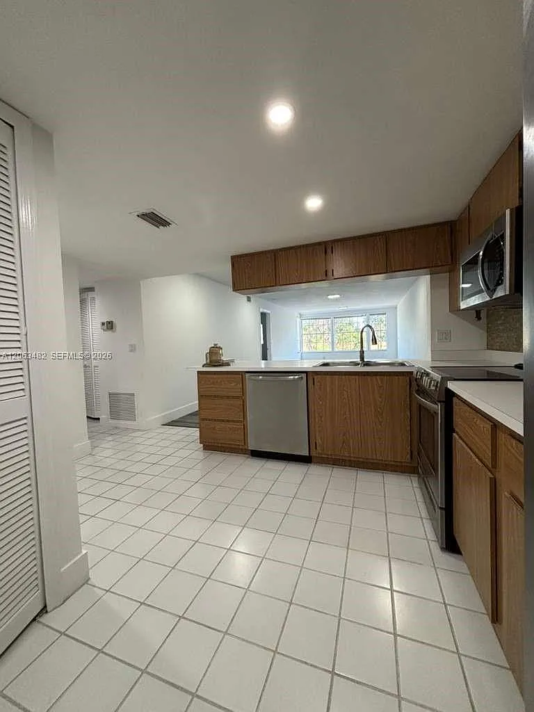 Palm Beach Trace Condo — Photo 4