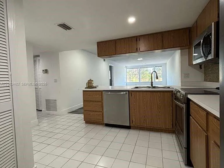 1005 Palm Beach Trace Dr #1005 — Photo 4