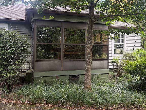 3rd image of 2140 N 7th Ave