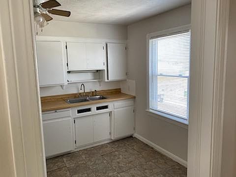 1st image of 7512 Chesterfield Ave #Up