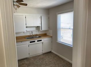 7512 Chesterfield Ave #UP, Cleveland, OH