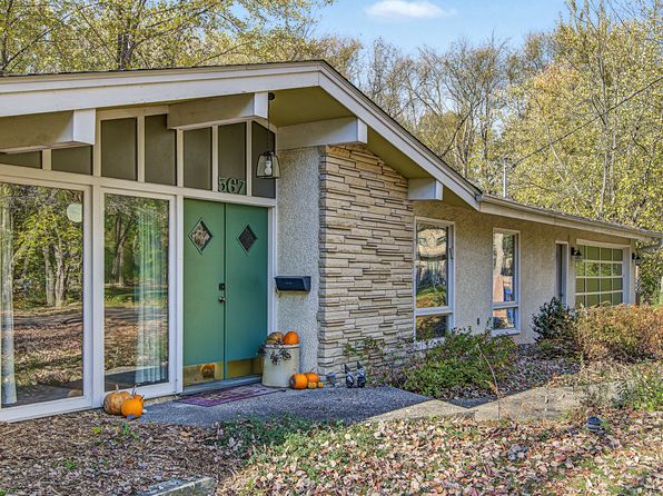 567 Rice Creek Ter NE
