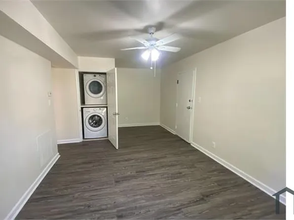 2916 30th St SE APT 12, Washington, DC 20020