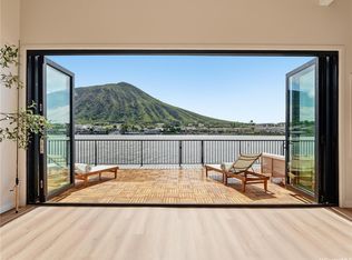7157 Makaa St, Honolulu, HI 96825