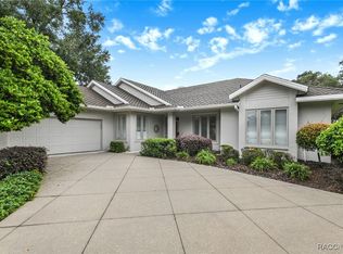 3085 N Pinelake Village Point, Lecanto, FL 34461