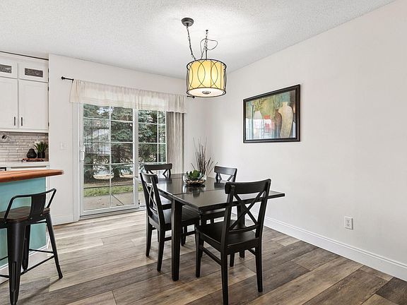4th image of 8770 Benson Way